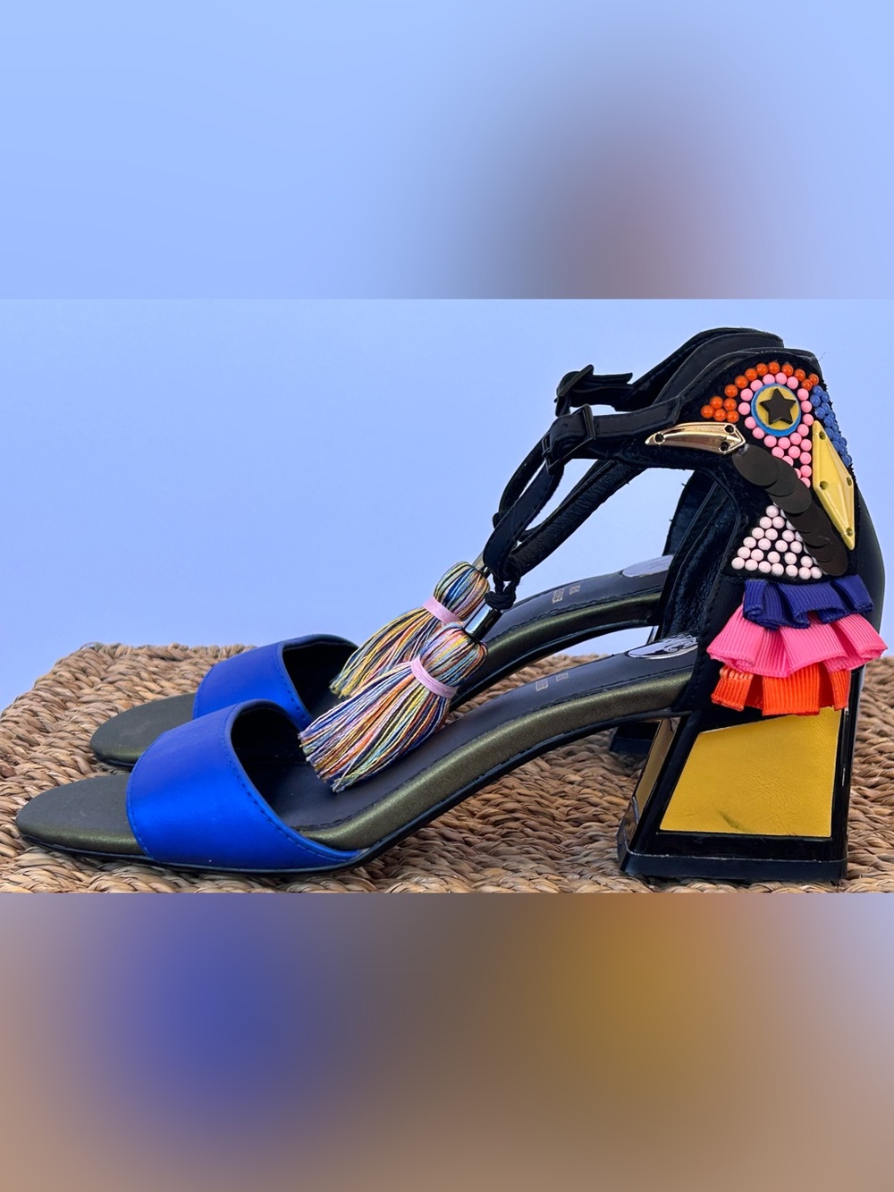 Exe Women’s Luisa 310 Low Heel Sandals Parrot Detail Sequins &‎ Beads Size 36